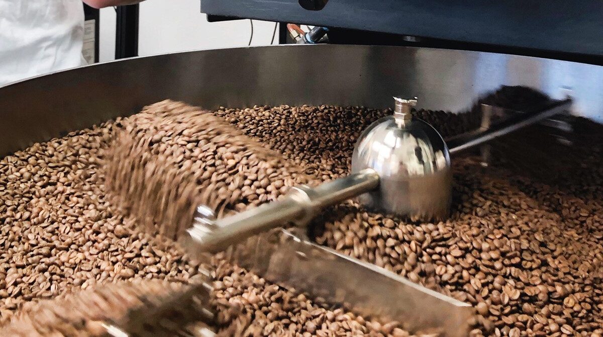 teasernovelcoffeeroasters_roastingplant_kevinbetts teasernovelcoffeeroasters_roastingplant_kevinbetts